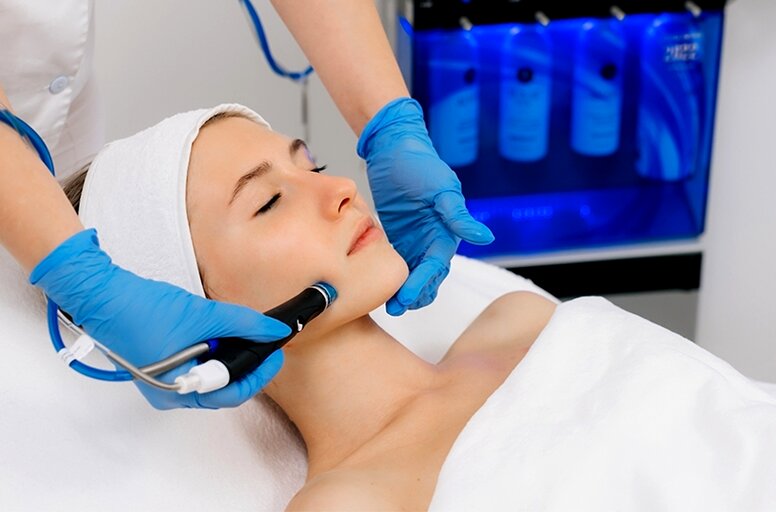 Get Glowing Skin with the Best Hydrafacial in Amritsar | Cosmetique by simrat sandhu
