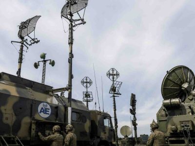 Military Tactical Antenna for Defense Communication