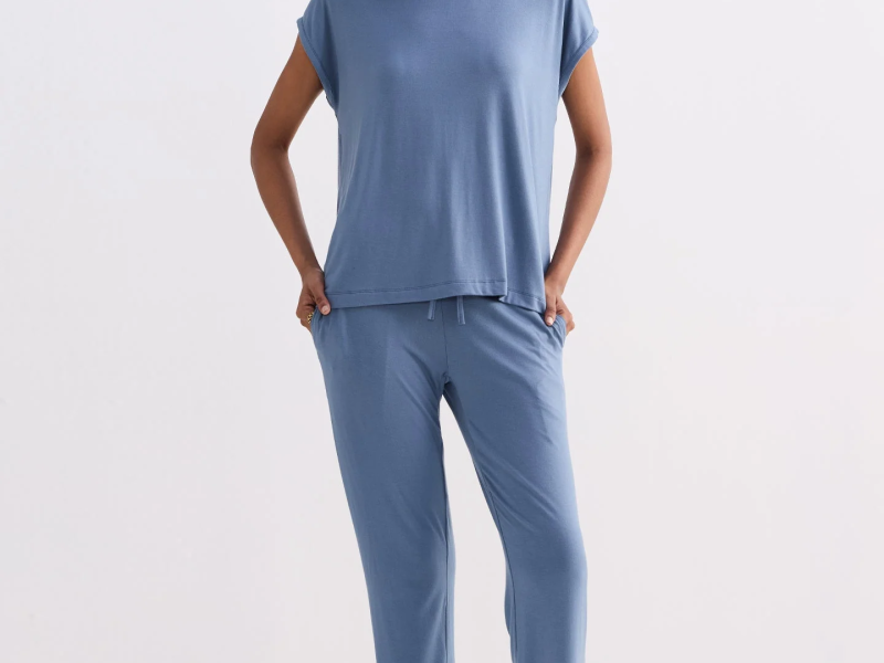 Reistor Blue Relaxed Pants for Women – Comfortable & Sustainable Everyday Wear