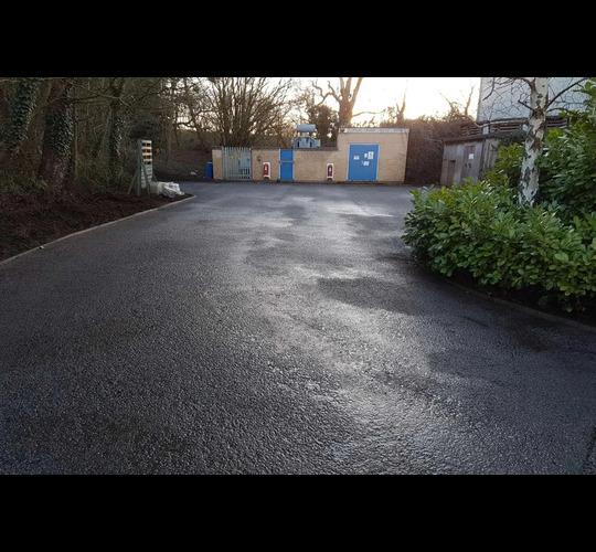 Tarmac Cleaning Services for Driveways & Paths in UK