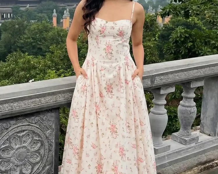 Trendy Party Wear Dresses for Women at Pretty Pixie