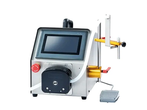 Electronic Filling Machine For Essential Liquids — Phoenix Pack, UAE