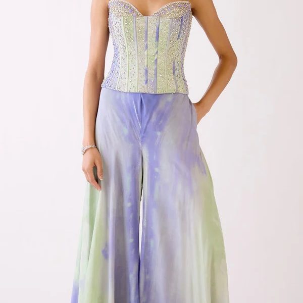 Buy Designer Corset Lehengas Online in USA | Basanti Kapde Aur Koffee