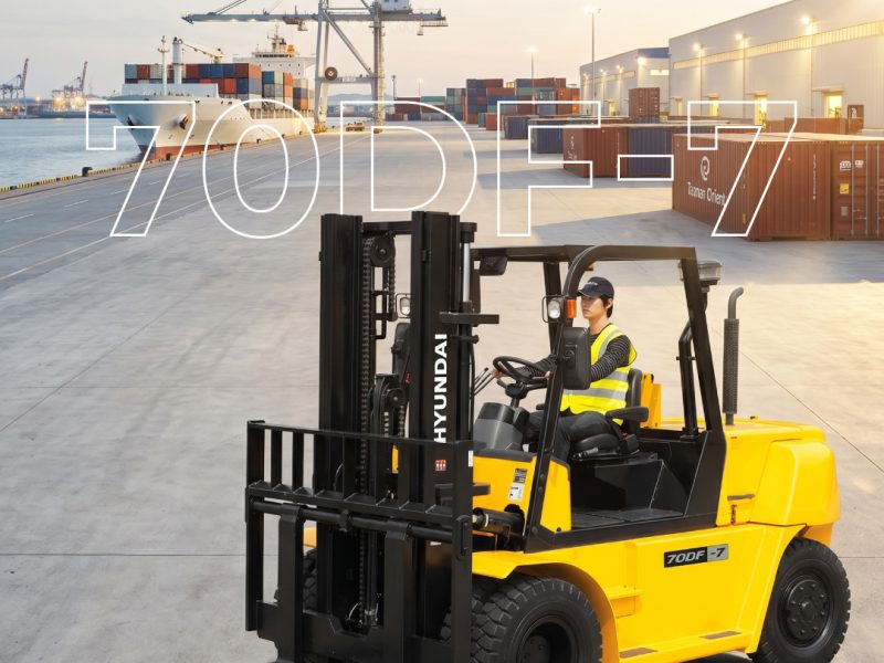 Hyundai 70DF-7 Diesel Forklift for Sale in UAE | 7 Ton Heavy-Duty Forklift