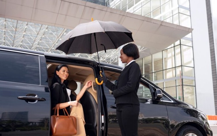 Arrive in Style with the Most Dependable Denver Black Car Service