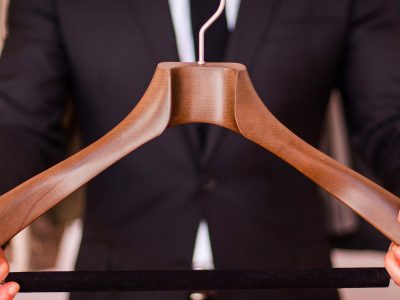 Need a Premium Wood Suit Hanger for Your Wardrobe Today? Now?