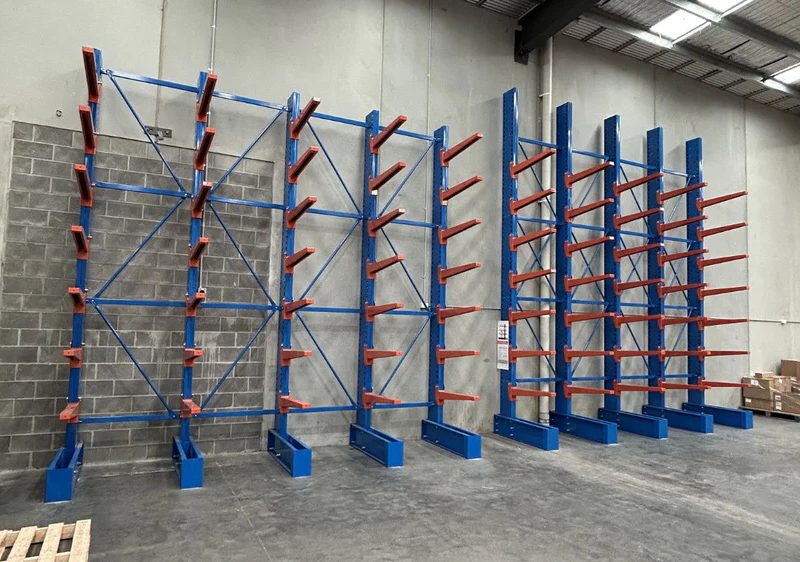 ReadyRack Cantilever Racking: Smart Industrial Storage Solutions