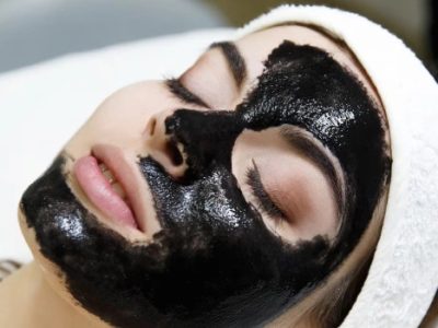 Reveal Clearer Skin with Carbon Peel in Gurgaon at Estique Clinic