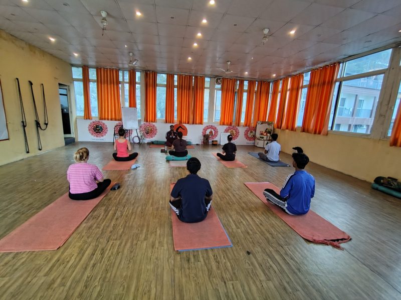 Authentic Yoga Retreat in India – Book Your Stay