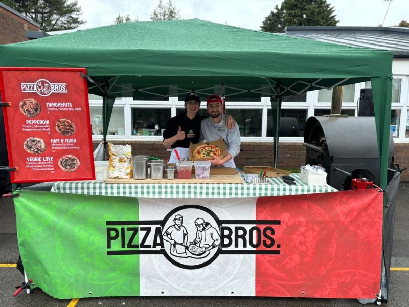 Garden Party Pizza Van Hire London | PizzaBros Catering