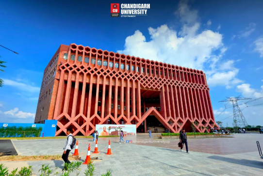 Top B Pharma College in Lucknow-Why CU-UP Leads