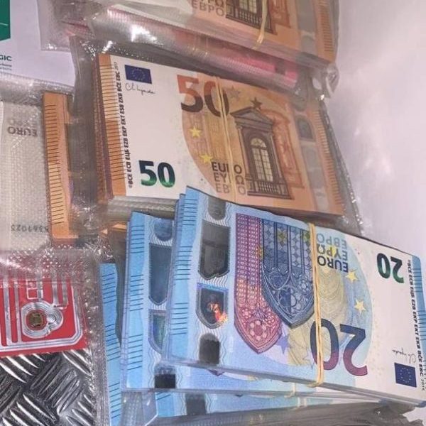 Where to buy Counterfeit Euro banknotes