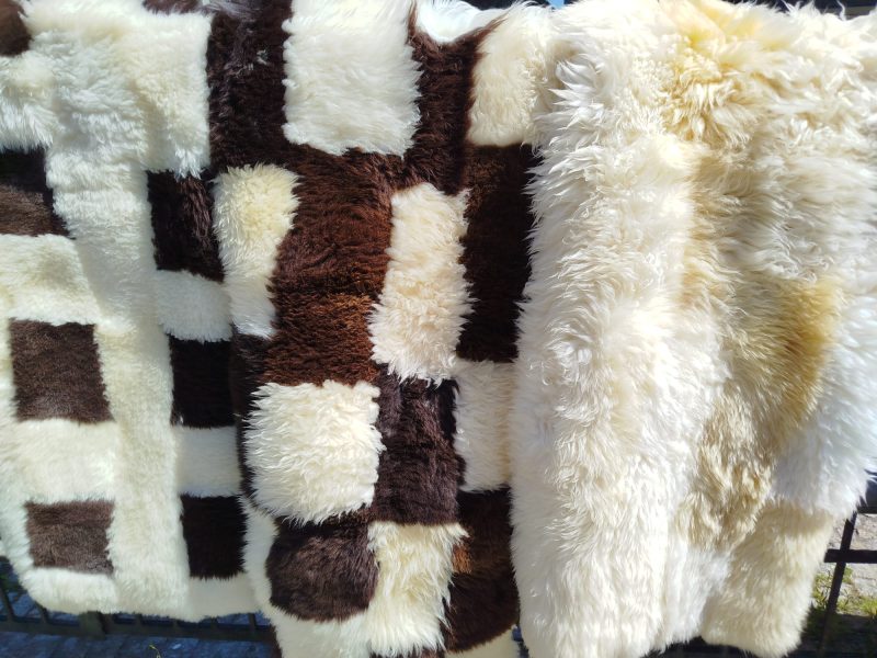 Natural Sheepskin Patchwork – Premium Design