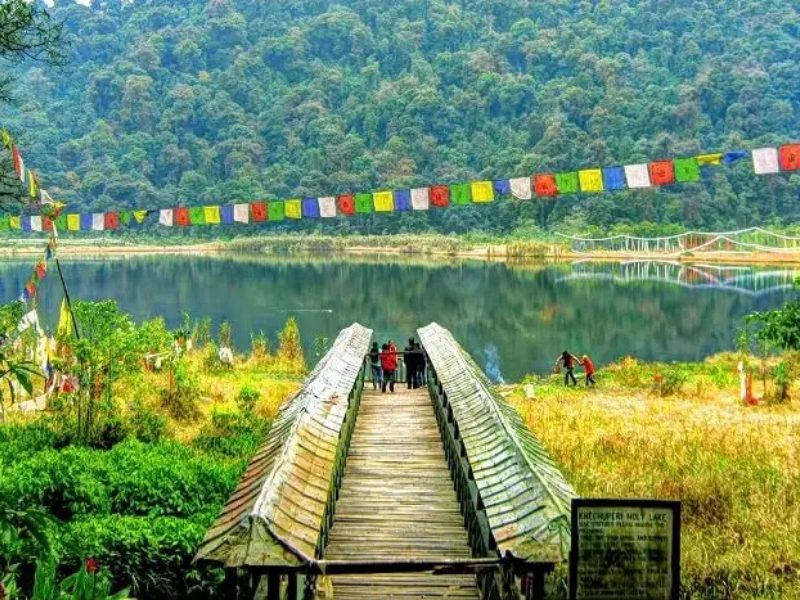 Mountains of Darjeeling & Gangtok 5 Nights 29000/-
