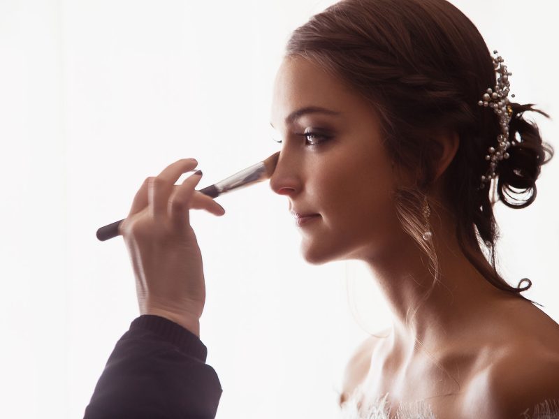 Why Choose a Wedding Glam Artist Vaughan for Your Day?