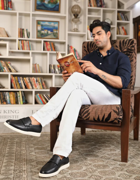 Best Shoes for Men: Formal, Casual & Travel Footwear | Thomas Crick
