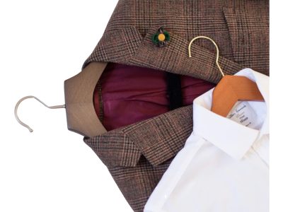 Why Are Trouser Hangers Essential for a Better Wardrobe?