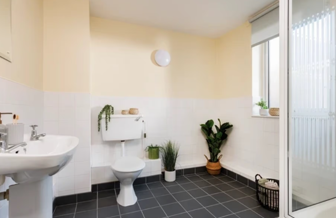 Modern Student Living at Westhill Hall for Just £84/wk