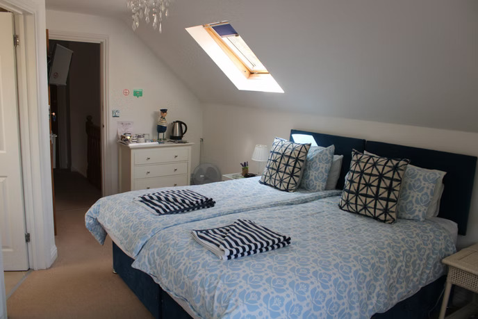 Looking to Book a Quality B&B Near Christchurch?