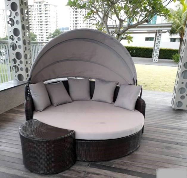 Garden Furniture Near Me
