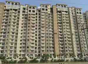 Buy 1, 2, 3, and 4 BHK apartments in Noida's Sector 76 starting at just ₹93 lakh – Amrapali Silicon City