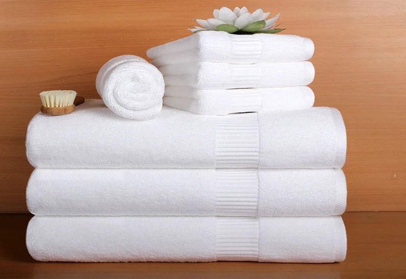Healthcare Towels in Bulk for Hospitals and Nursing Homes