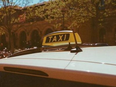 Book Delhi to Agra Taxi Today – Best Deals Await!