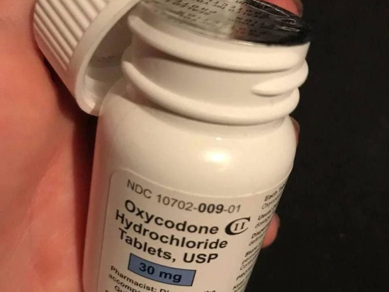 Oxycodone for pain relief