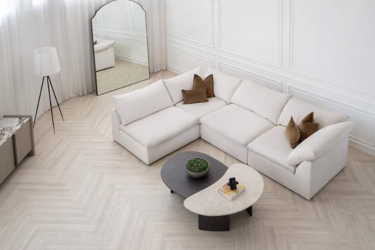 Luxury Sofa in Dubai for Elegant Living Spaces