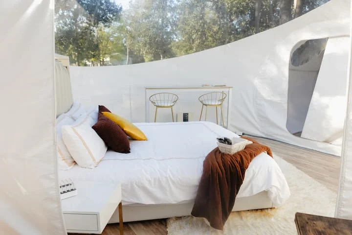 Clear Outdoor Bubble Dome for a Unique Stay