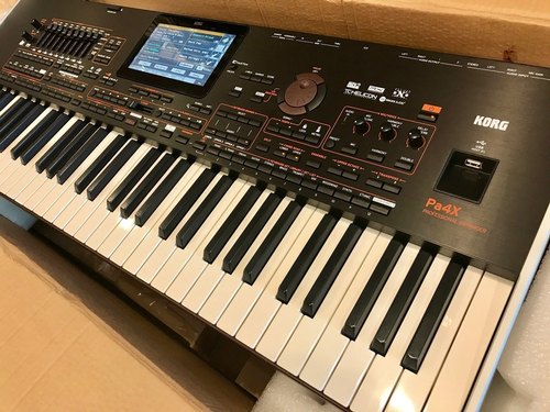 KORG PA4X 76 Synthesizer Workstation Keyboard