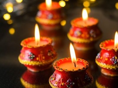 Traditional Terracotta Candles – Kalash, Diya & Tulip Designs