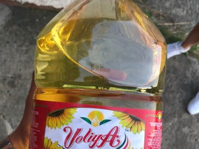 Refined Sunflower Oil Pet Bottle 1 and 5 L (truck load, per 1000L)