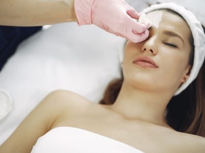 Bridal Radiance – Reveal Your Perfect Wedding Glow with Esteqo