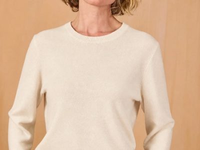 Custom Women's 100% Cashmere Crewneck Sweater