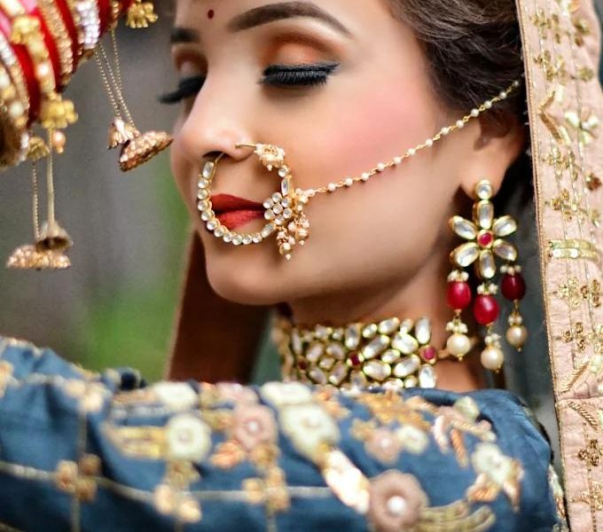 Bridal Makeup Course in Satellite - Lakme Academy