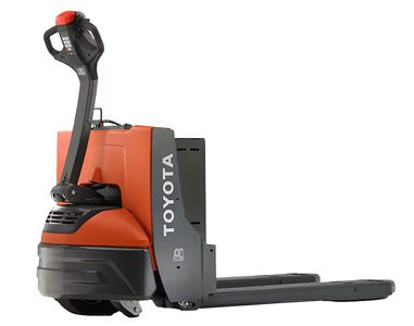 Get Walkie Pallet Training in Burlington & Scarborough | CN ForkLift Training