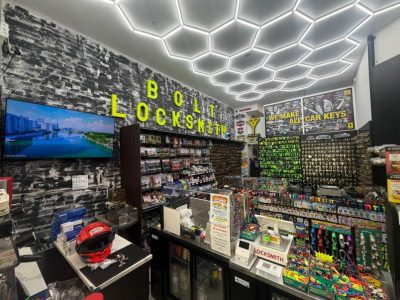 Now Hiring: Locksmith / Hardware Store Clerk – Williamsburg, Brooklyn