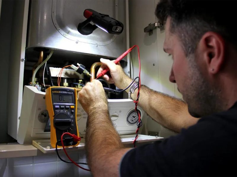 Vaillant Boiler Engineer London