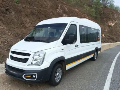 10 Seater Force Urbania Price in Jaipur | Get a Quote