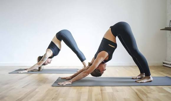 100-Hour Yoga Teacher Training in Rishikesh | Diya Yogashala