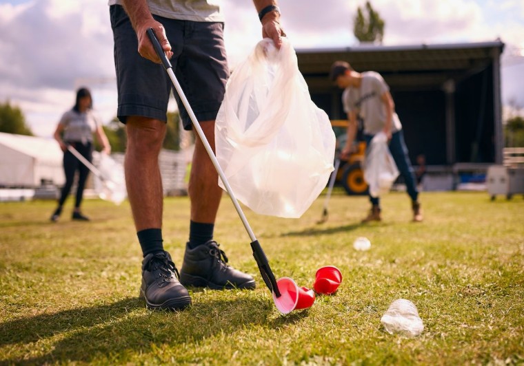 Outdoor Event Cleanup for Cleaner Open Spaces