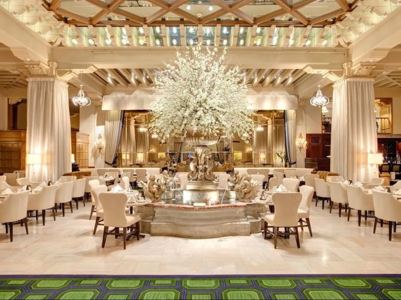 Art Deco Hotels Chicago: Sleep Inside a 1920s Gold-Leaf Skyscraper