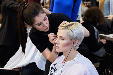 What Can Hair Extension Certification Fairfax, VA Offer?