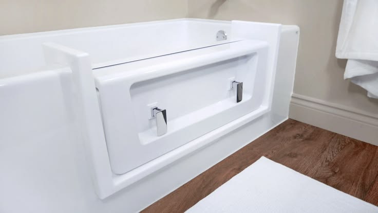 Walk In Tub in Montreal for Comfortable Everyday Bathing