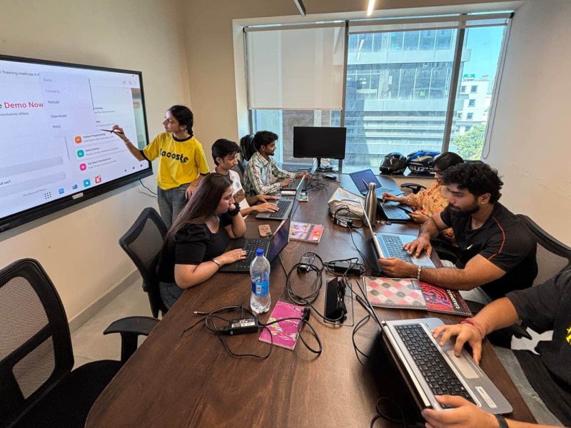 Join the Best AI, Machine Learning & Full Stack Development Courses at Aiinfox Tech